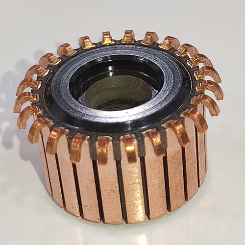 CM-4 Commutators