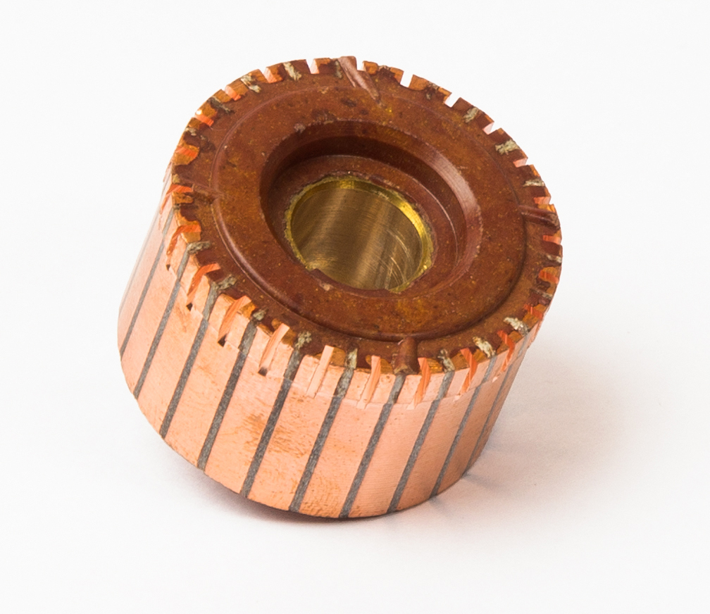 DU-10 Commutators